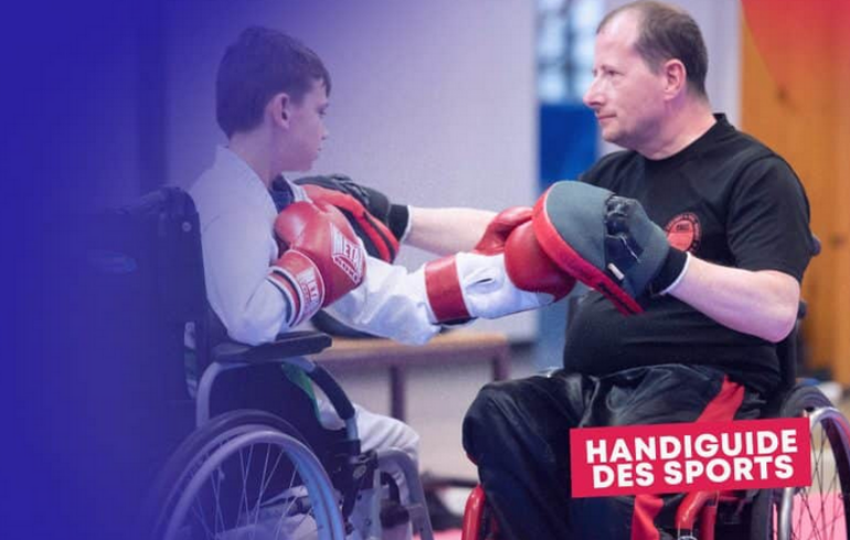 "Photo Autocollant numérique HandiGuide des Sports - saison 2025-2026"