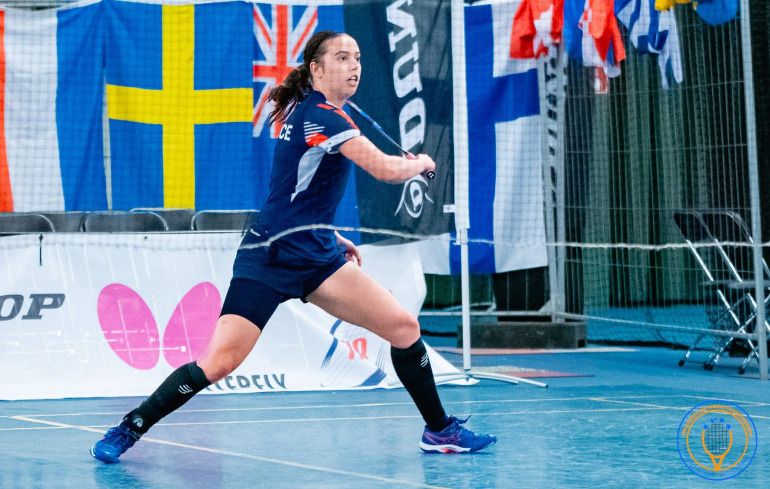 "Photo Pauline CAVÉ, première femme tricolore n°1 mondiale en Racketlon !"