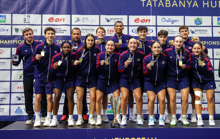 "Photo Les U19 sacrés champions d’Europe"