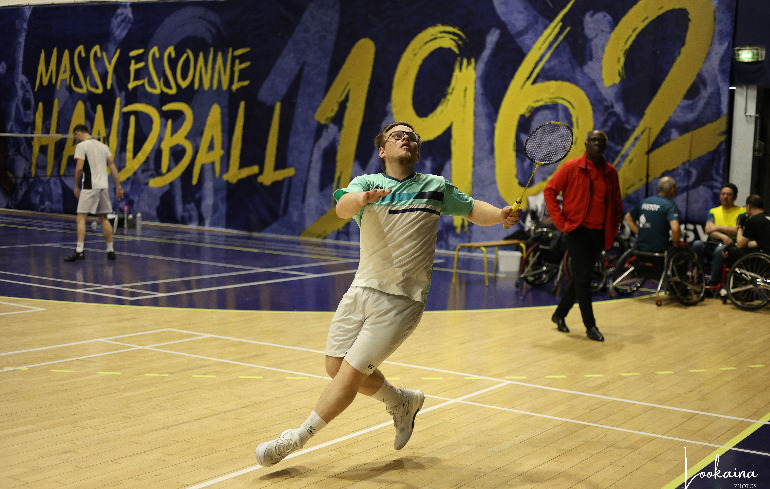 "Photo Etape du circuit para-badminton à Massy"