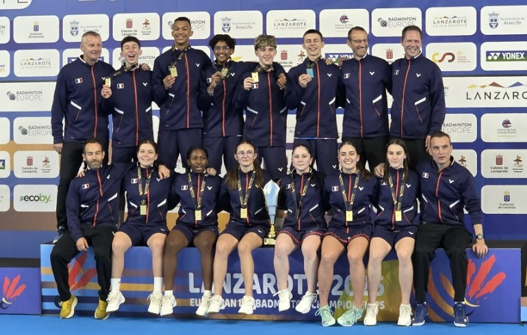 "Photo Historique, les U17 sacrés champions d’Europe "